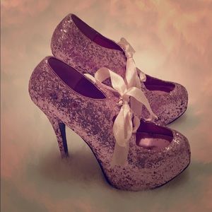 Bordello pink glitter pumps with ribbon tie